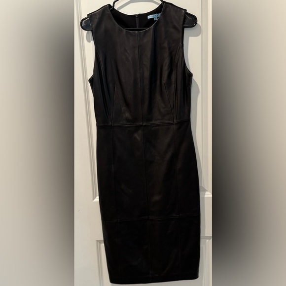 side cut dress Out Flower Detail – Adeline Guipure lace cocktail dress Size:UK32 LEG-SPLIT